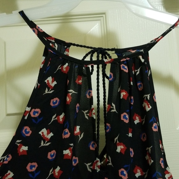 Floral tank top - Picture 2 of 5